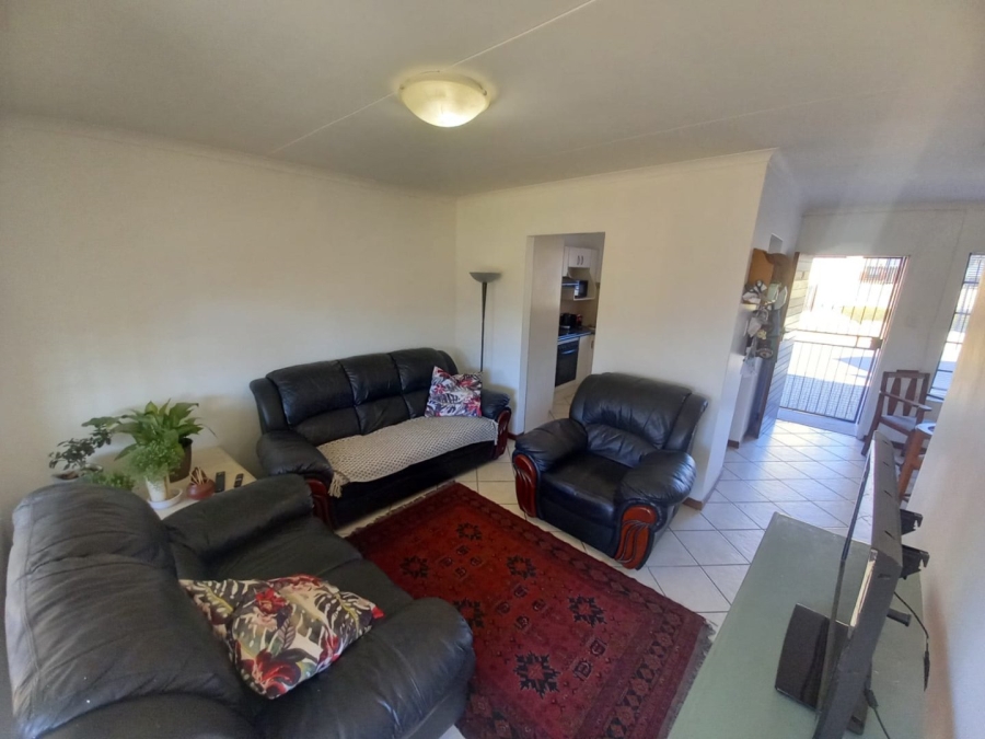 2 Bedroom Property for Sale in Hillside View Free State